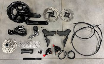 Used Shimano 105 R7150 Di2 2026 bike