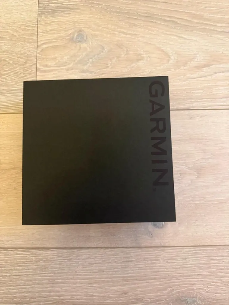 Used Garmin Fenix 8 Amoled/Sapphire 47mm Titanium bike — image 5 of 6
