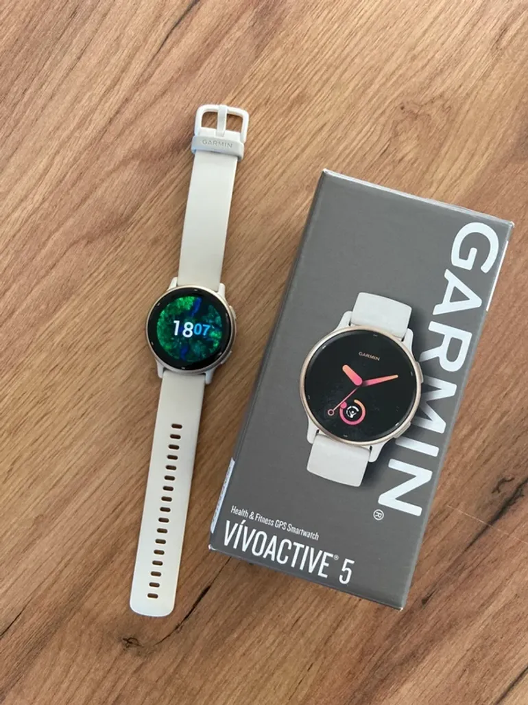 Used Garmin Vívoactive 5 bike — image 1 of 10