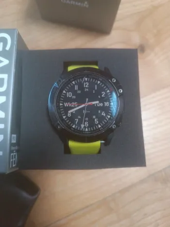 Used Garmin Fenix 6x Pro bike
