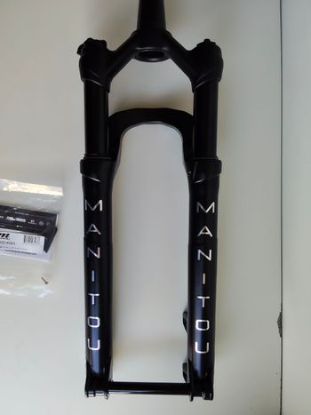 Used Manitou HORQUILLA MACHETE 27, 5" 2025 bike — image 2 of 7