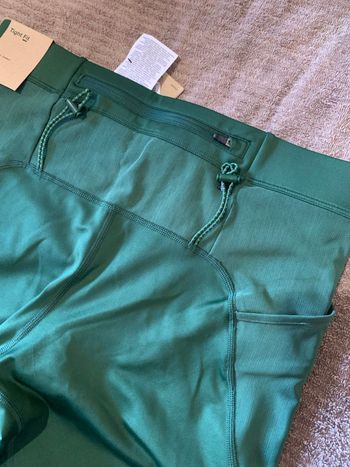 Used Nike ACG Performance Shorts XL 2026 bike — image 3 of 4