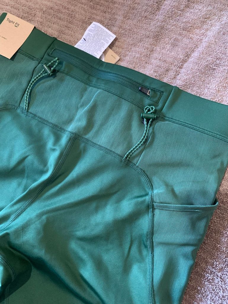 Used Nike ACG Performance Shorts XL 2026 bike — image 3 of 4