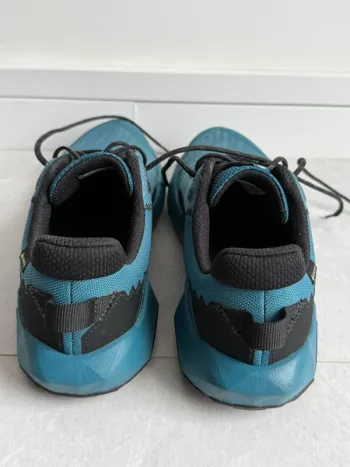Used New Balance Gore-Tex bike — image 12 of 15