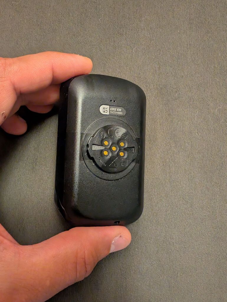 Used Garmin Edge 830 – Parfait état – Coque silicone incluse 2023 bike — image 5 of 6