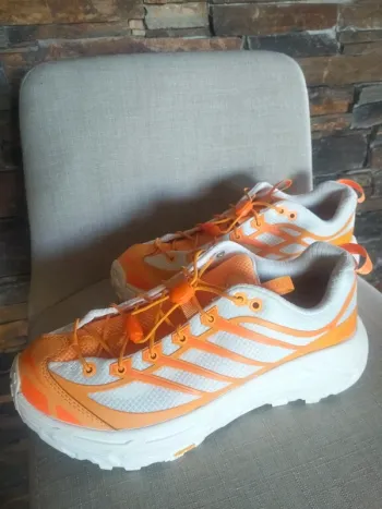 Used Hoka Mafate 2 bike — image 4 of 8