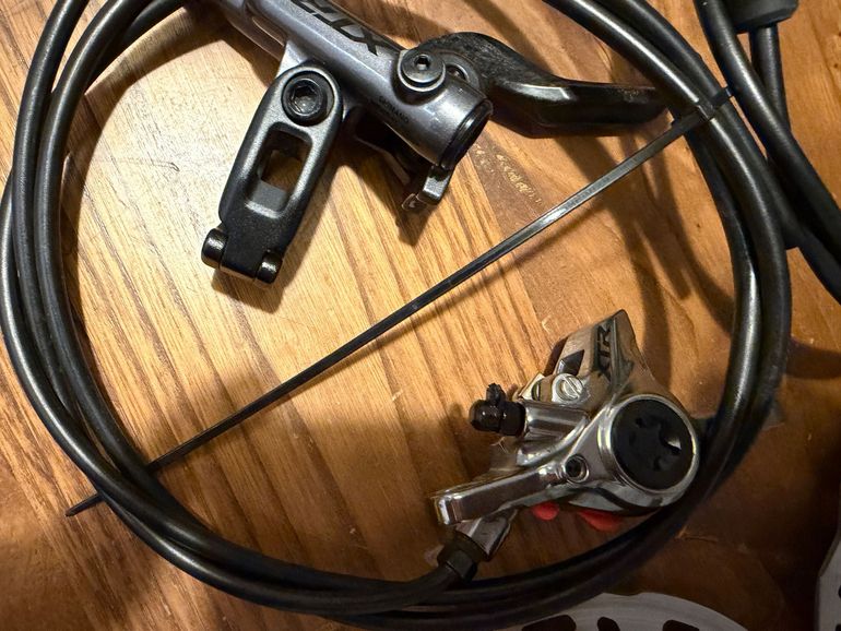 Used Shimano XTR 9100 Brake System 2024 bike — image 3 of 5