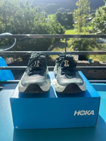 Used Hoka Speedgoat 7 bike