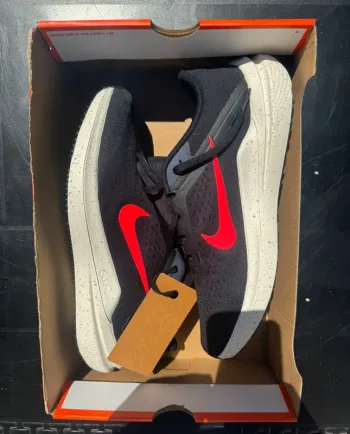 Używany Adidas Nike Sneakers bike — zdjęcie 4 z 4