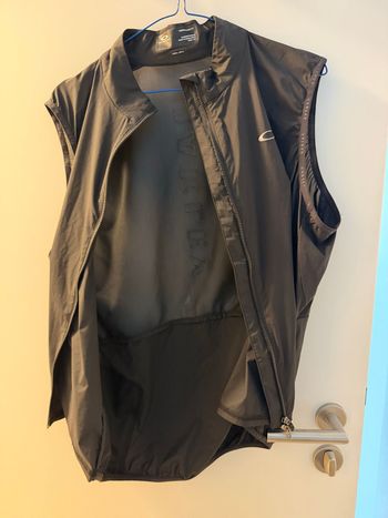 Używany Oakley Endurance Vest bike — zdjęcie 4 z 4