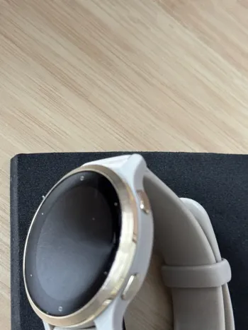 Used Garmin Venu 2S bike — image 6 of 7