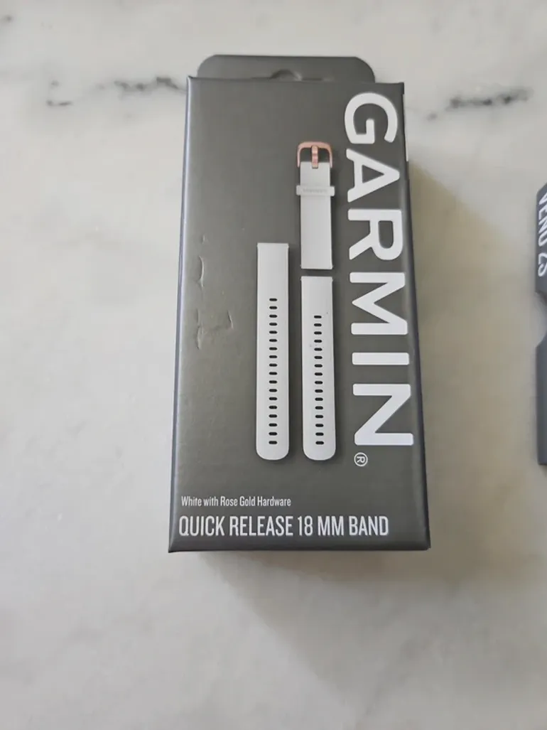 Used Garmin Venu 2S bike — image 4 of 4