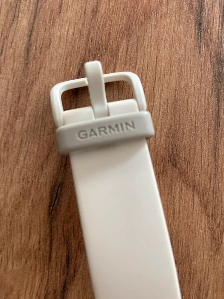 Used Garmin Vívoactive 5 bike — image 8 of 10