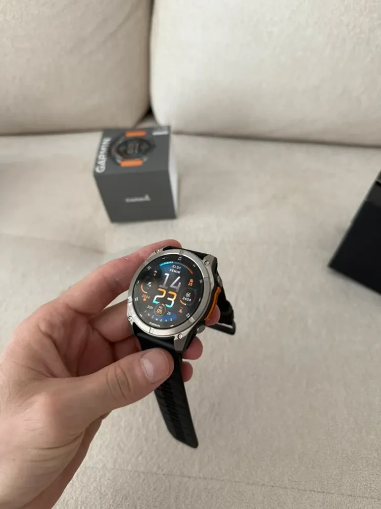Używany Garmin fenix 8 51 mm bike — zdjęcie 4 z 5