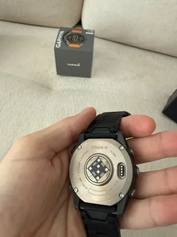 Używany Garmin fenix 8 51 mm bike — zdjęcie 2 z 5