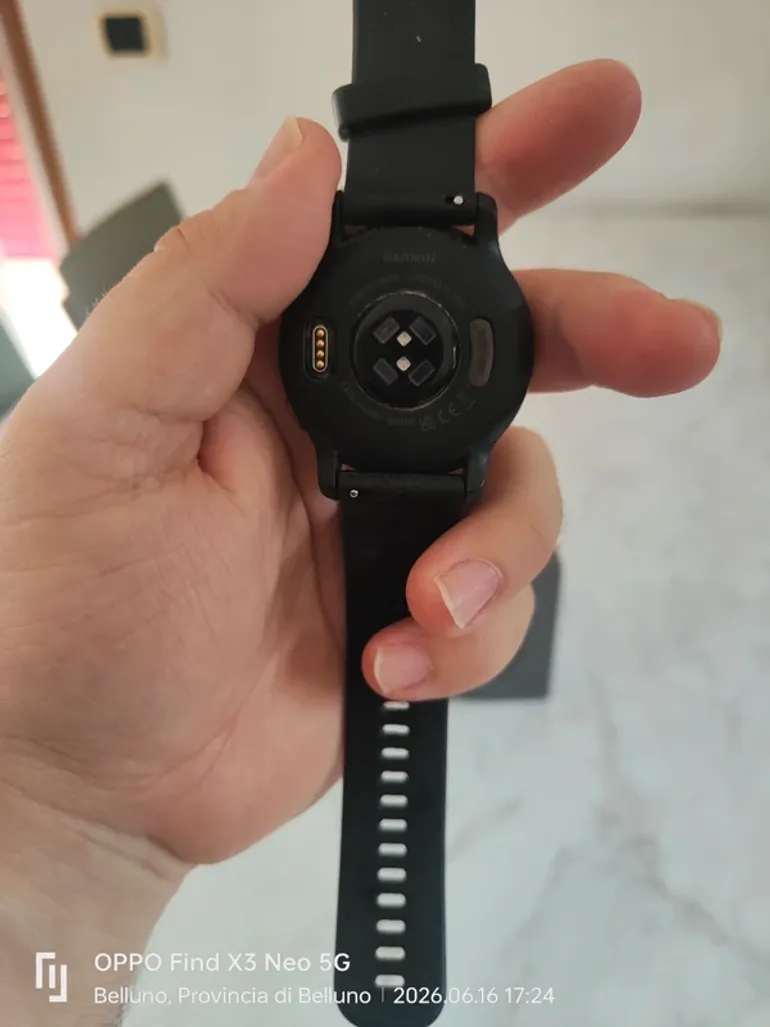 Used Garmin Venu 2 bike — image 7 of 13