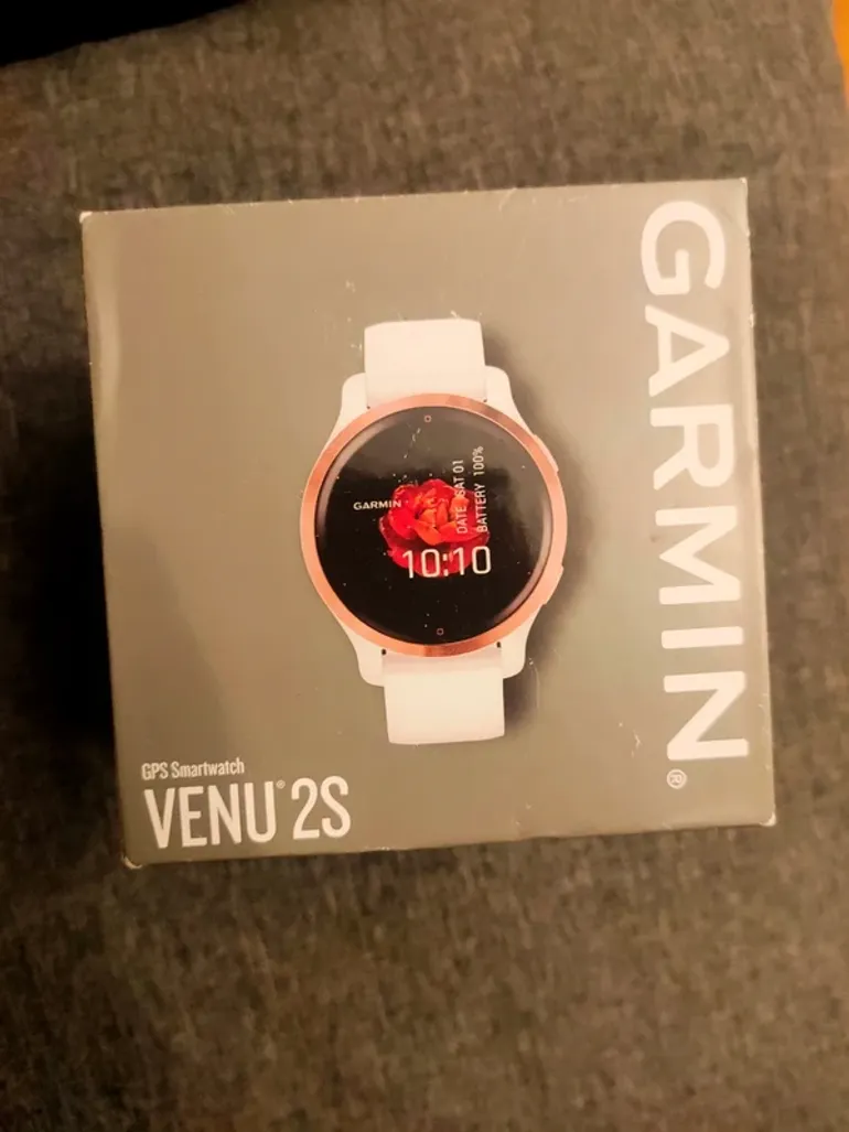 Used Garmin Venu 2S bike — image 1 of 2