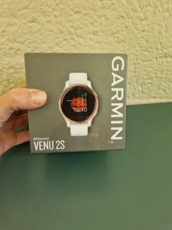 Used Garmin Venu 2S bike
