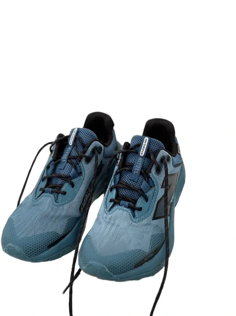 Używany New Balance Gore-Tex bike — zdjęcie 1 z 15
