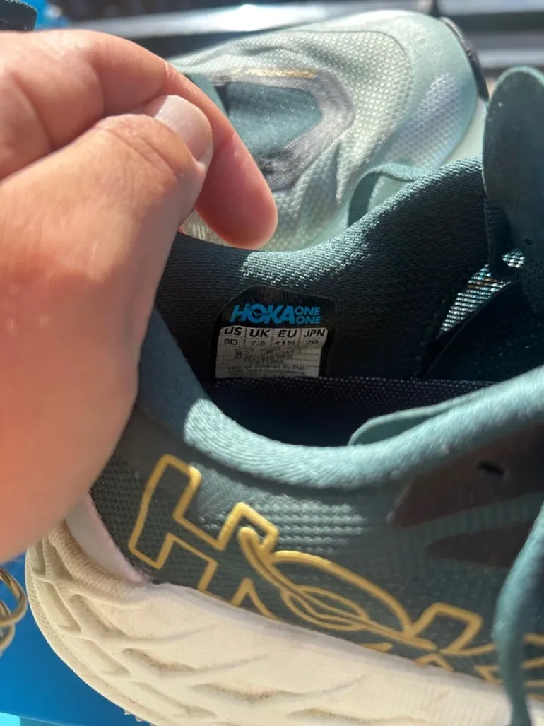 Used Hoka Speedgoat 7 bike — image 5 of 7