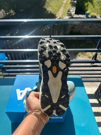Used Hoka Speedgoat 7 bike — image 6 of 7
