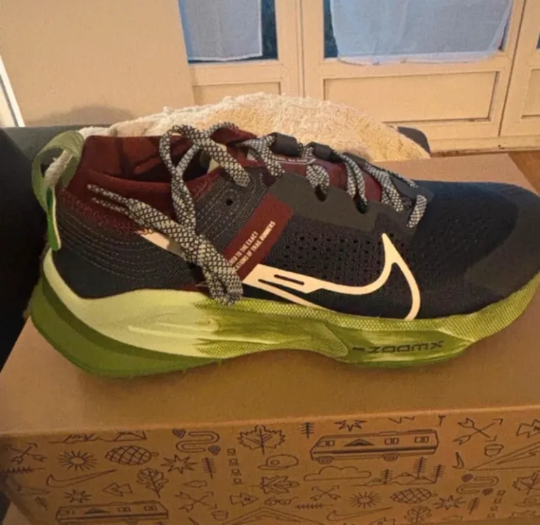 Używany Nike Zoom X Zegama bike — zdjęcie 2 z 5
