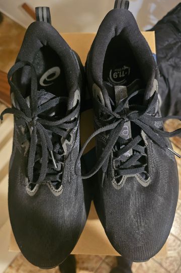 Used Asics Novablast 5 bike — image 3 of 8