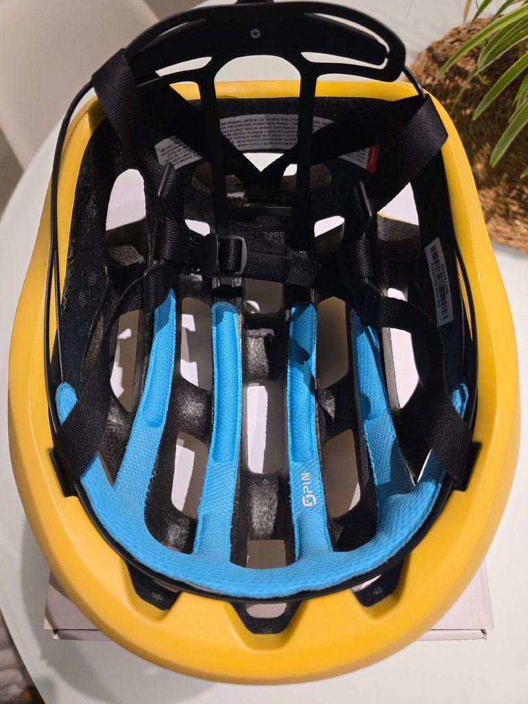 Używany POC Ventral Air SPIN Helmet 2021 bike — zdjęcie 6 z 7