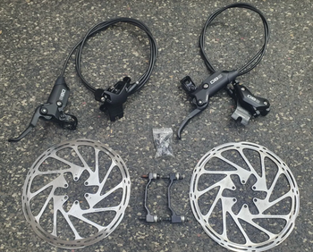Używany Sram DB8 4-Piston Hydraulic Disc Brake Set + 203mm Rotors 2025 bike