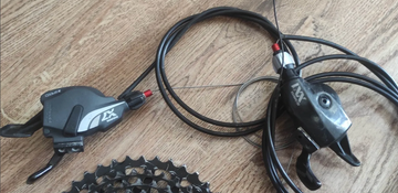 Used Sram 2x11 MTB Drivetrain Set 2019 bike — image 3 of 4
