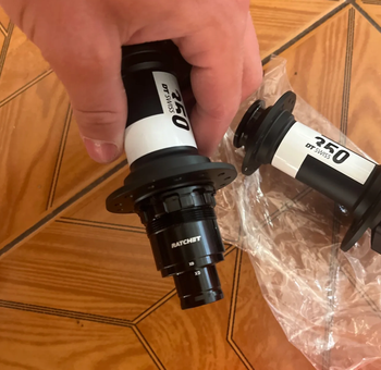 Używany Dt Swiss 350 Boost Hub Set 15x110 / 12x148 2025 bike — zdjęcie 2 z 3