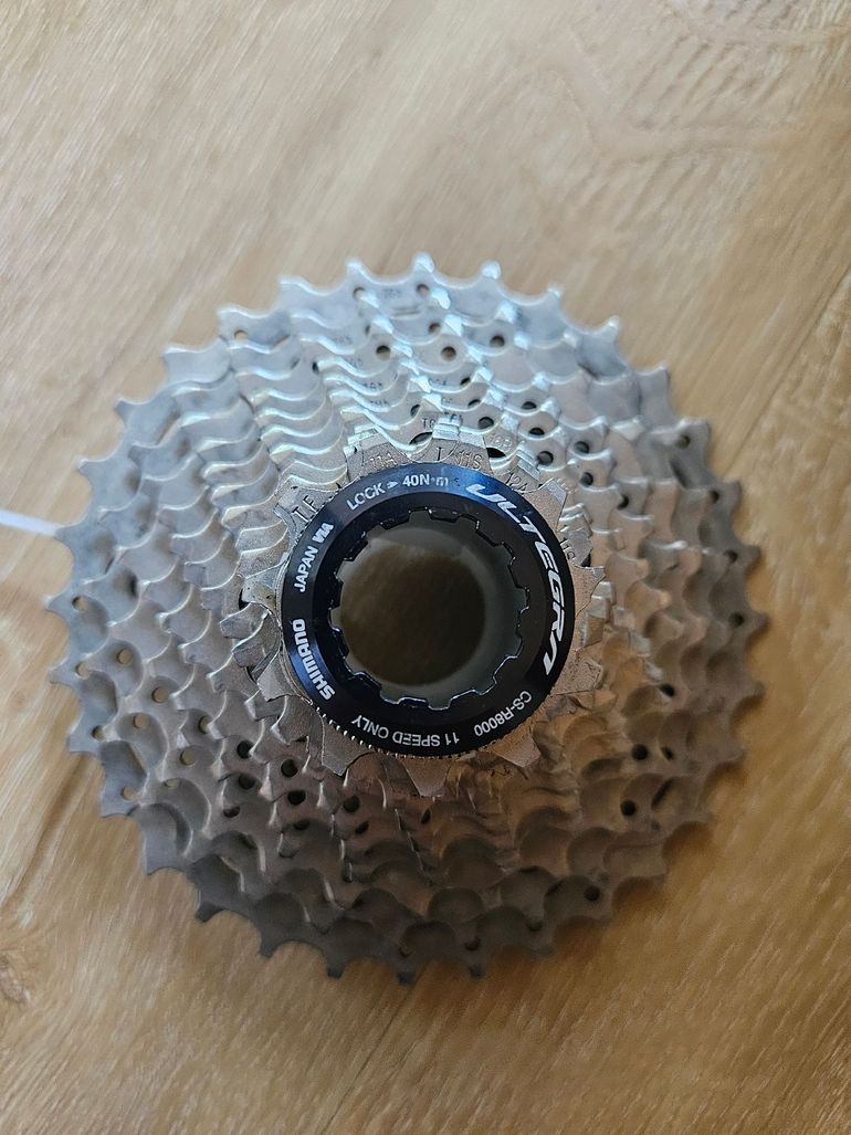 Used Shimano CS-R8000 Kasette 11/32 11-Fach bike — image 1 of 2