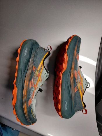 Używany Asics Trabuco Max 4 bike — zdjęcie 4 z 22