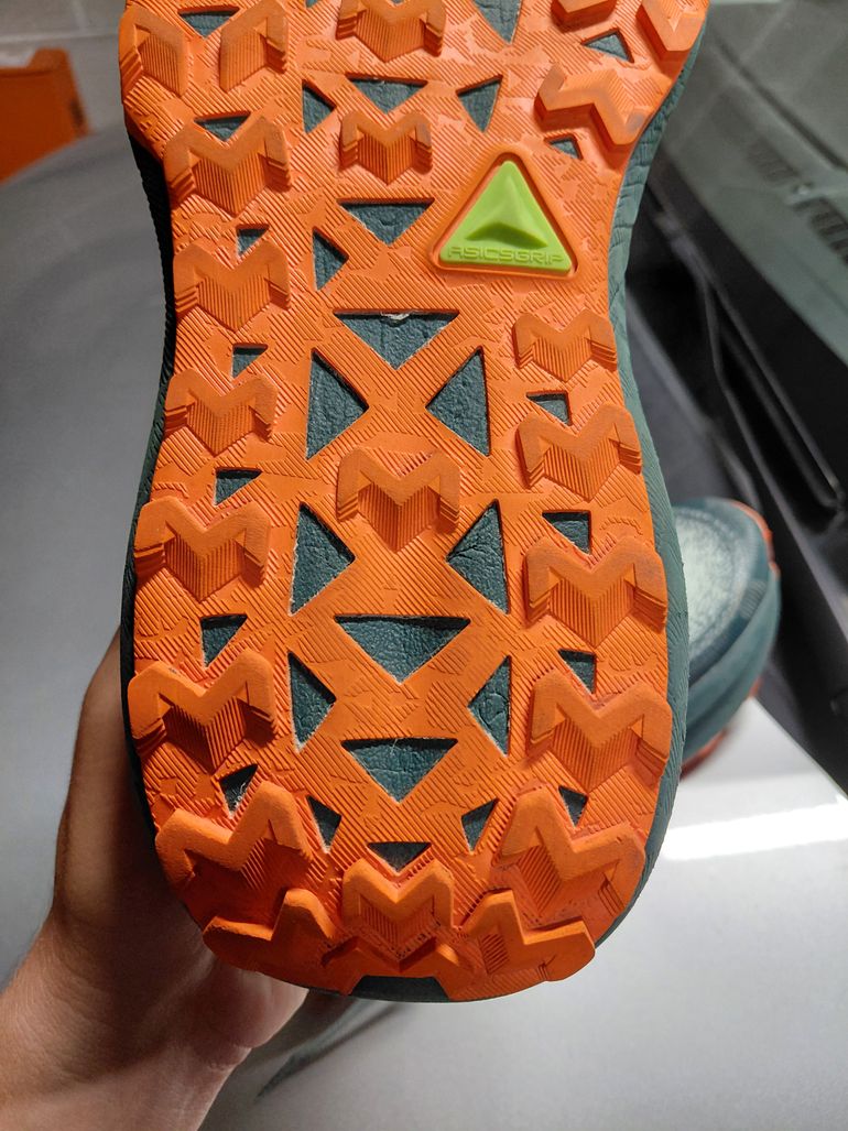 Używany Asics Trabuco Max 4 bike — zdjęcie 17 z 22