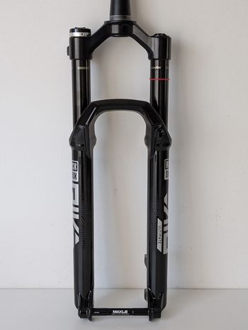 Used RockShox Pike Ultimate Flight Attendant Charger 3.1 NEW 2026 bike — image 4 of 7