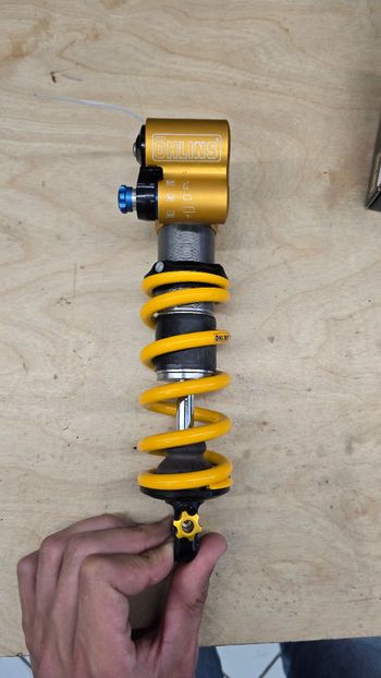 Used Öhlins TTX22M coil 2025 bike — image 2 of 4