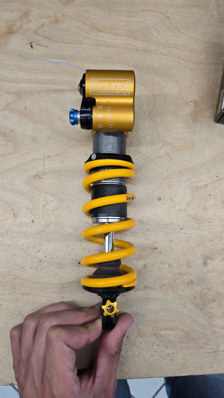 Used Öhlins TTX22M coil 2025 bike — image 2 of 4