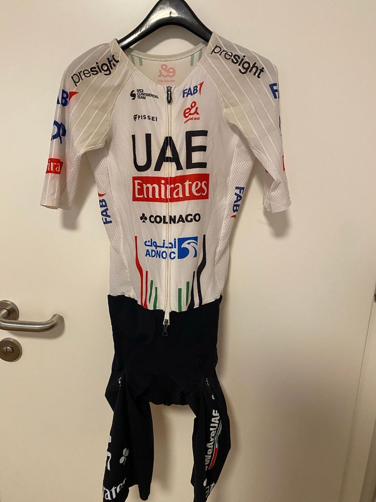 Używany Pissei Hybrid Suit UAE 2024 bike — zdjęcie 1 z 2