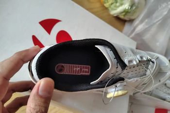 Used Bontrager zapatillas velocis road bike — image 3 of 5