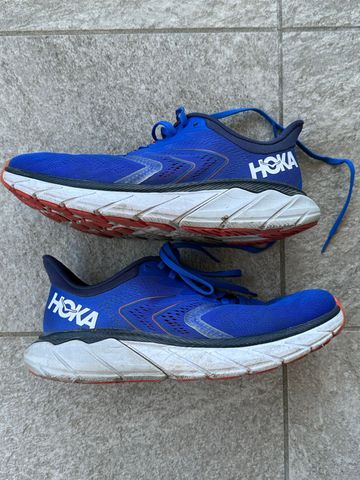 Gebrauchtes Hoka Arahi 5 2024 Running Shoes