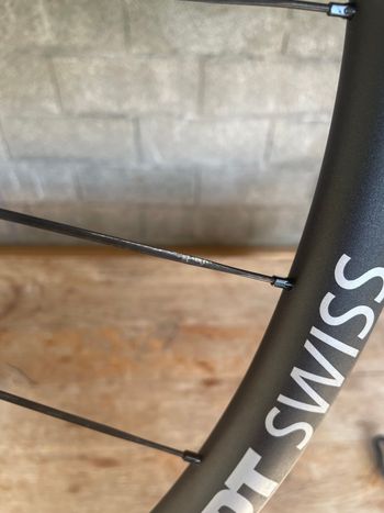 Używany Dt Swiss GR1600 Spline Gravel 700c 2025 bike — zdjęcie 12 z 14