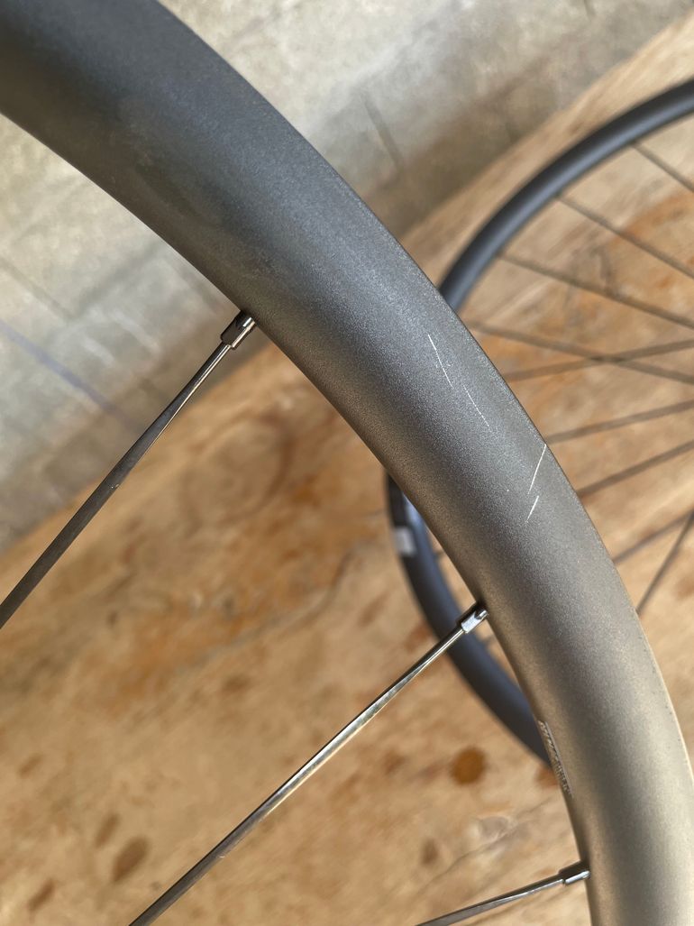 Używany Dt Swiss GR1600 Spline Gravel 700c 2025 bike — zdjęcie 11 z 14