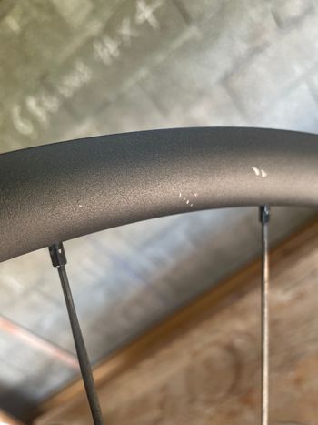 Używany Dt Swiss GR1600 Spline Gravel 700c 2025 bike — zdjęcie 8 z 14
