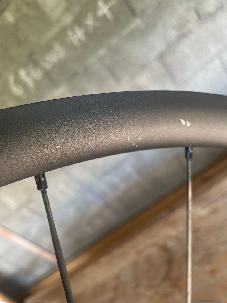 Używany Dt Swiss GR1600 Spline Gravel 700c 2025 bike — zdjęcie 8 z 14