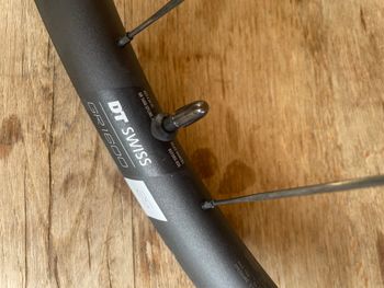 Używany Dt Swiss GR1600 Spline Gravel 700c 2025 bike — zdjęcie 2 z 14