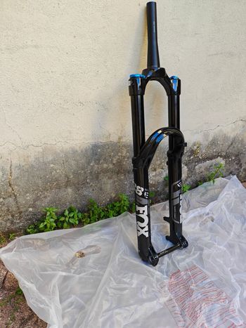 Used Fox 38 Performance bike