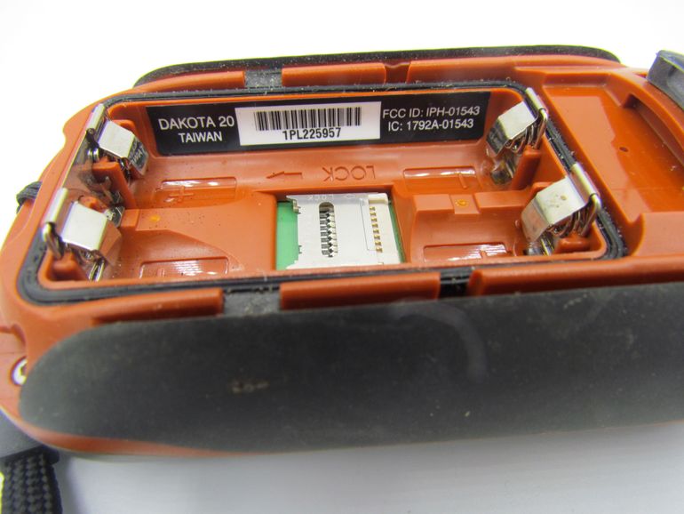 Used Garmin Dakota 20 Handheld GPS bike — image 4 of 5