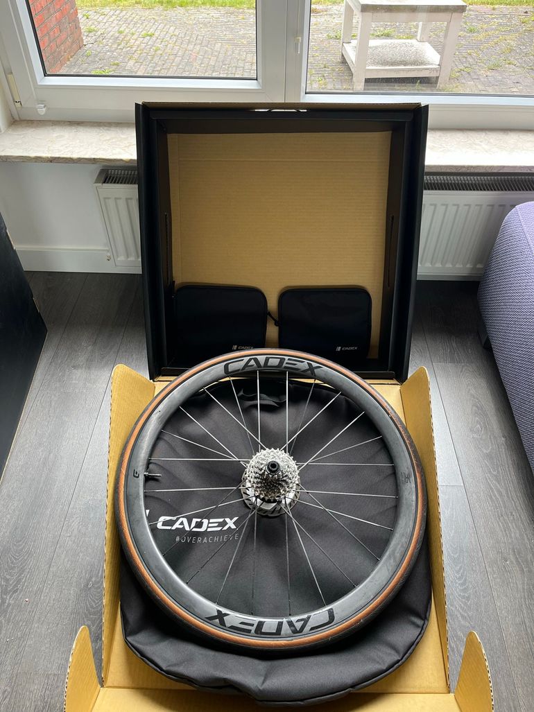 Używany Cadex 36 bike — zdjęcie 4 z 7