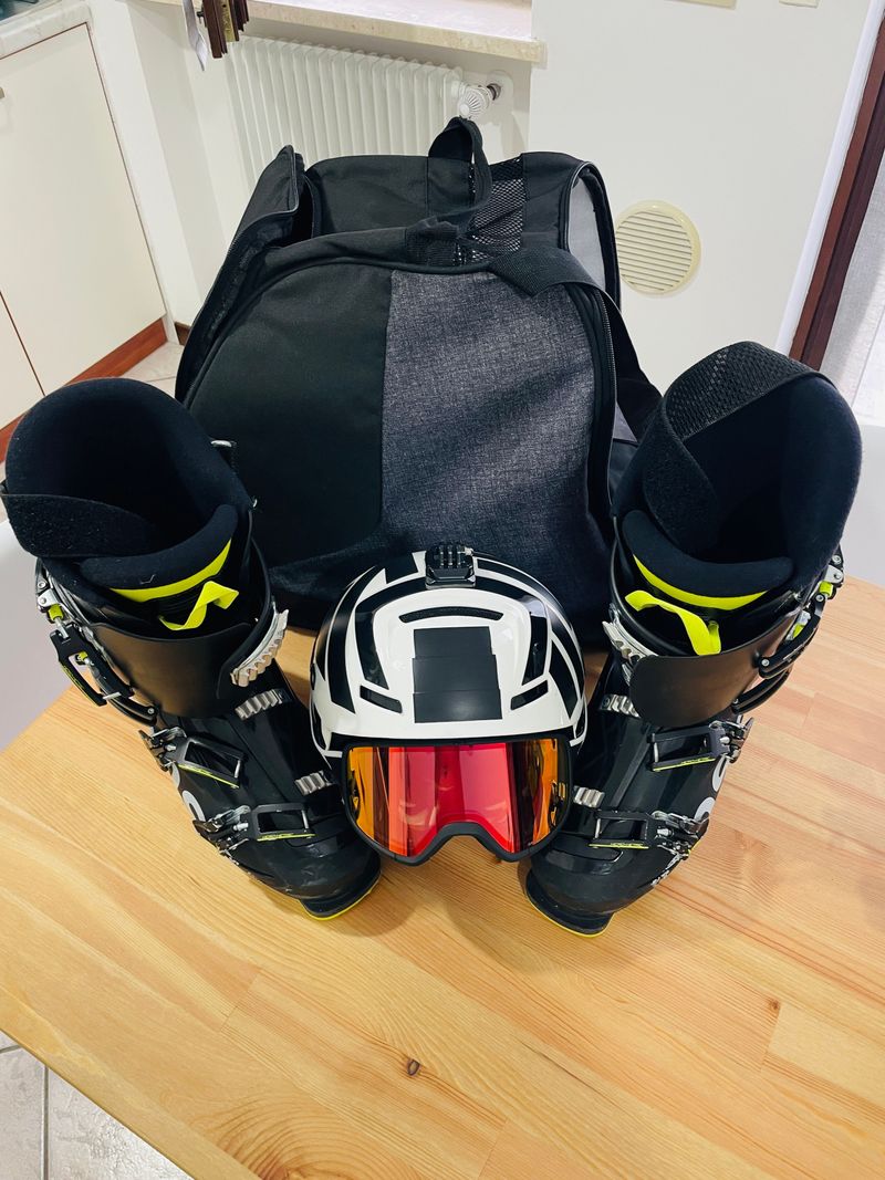 Used Rossignol Boot + Helmet + Goggles + Bag 2021 Skiing & Skitouring