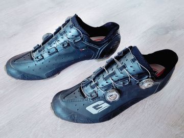 Käytetty Gaerne Carbon G.Sincro Cycling Shoes